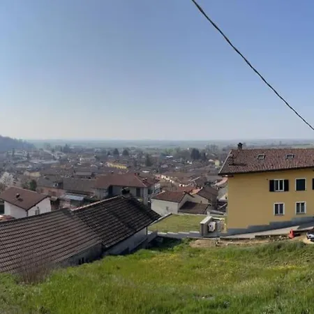 Lägenhet L'angolo Di Roero